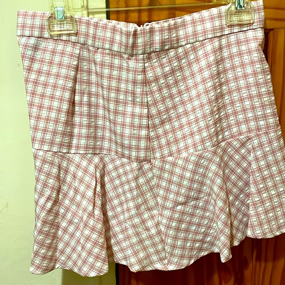 Lulus pink and white plaid skort